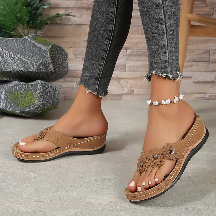 Laura | Orthopedic Sandals